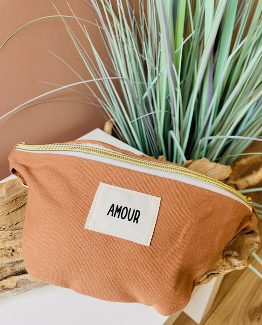 Sac banane "AMOUR"