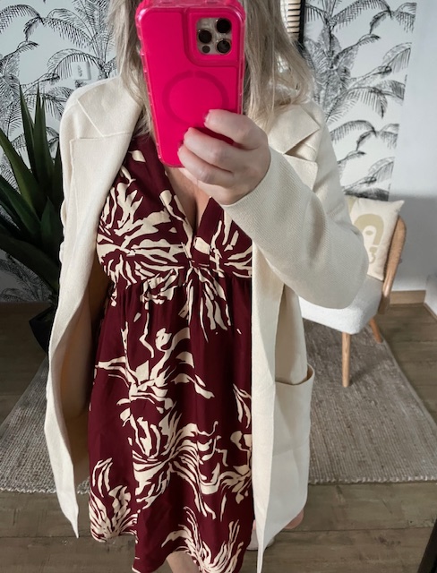 Robe courte imprimée avec taille élastique – Image 2