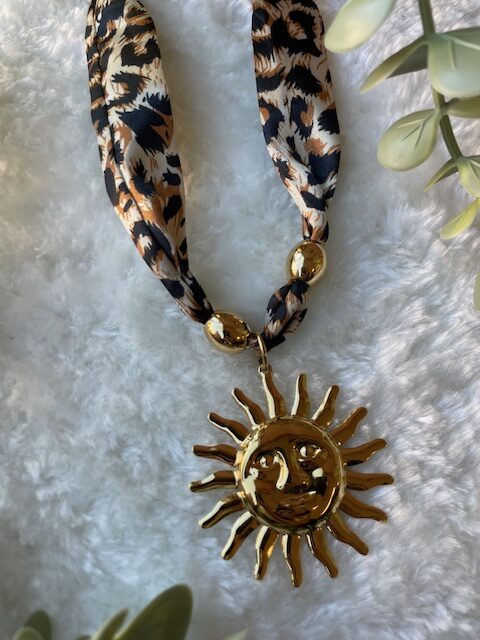 Collier tissu léopard soleil – Image 3