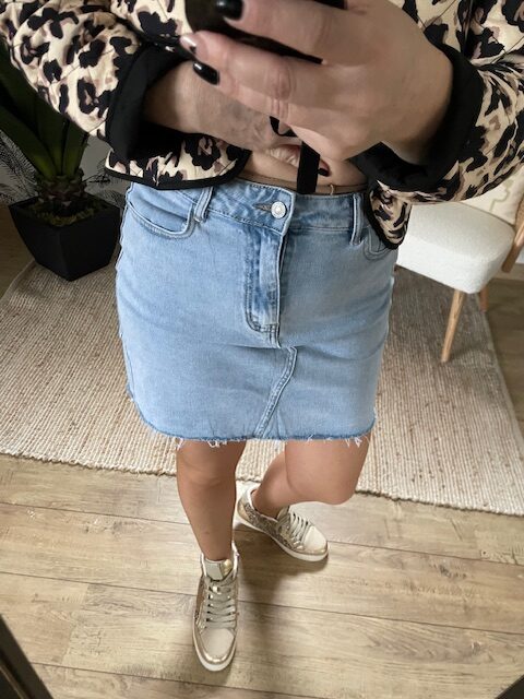 Jupe courte en jean – Image 7