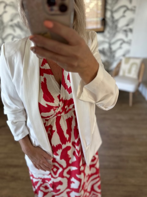 Robe longue fluide imprimée terracotta et blanche – Image 2