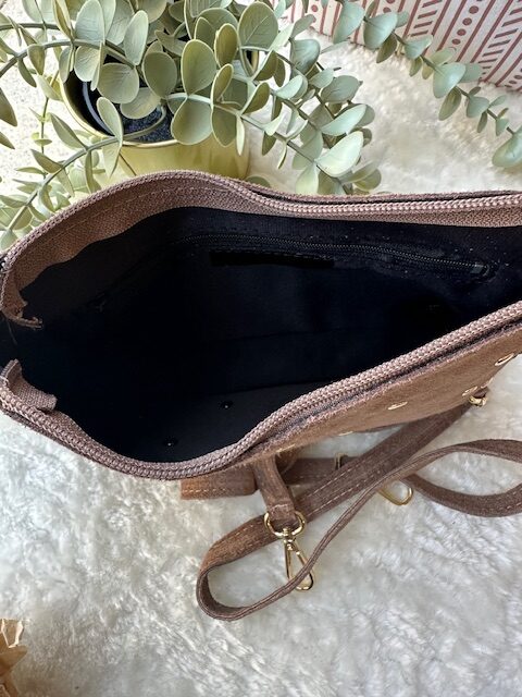 Sac à main en daim taupe – Image 3